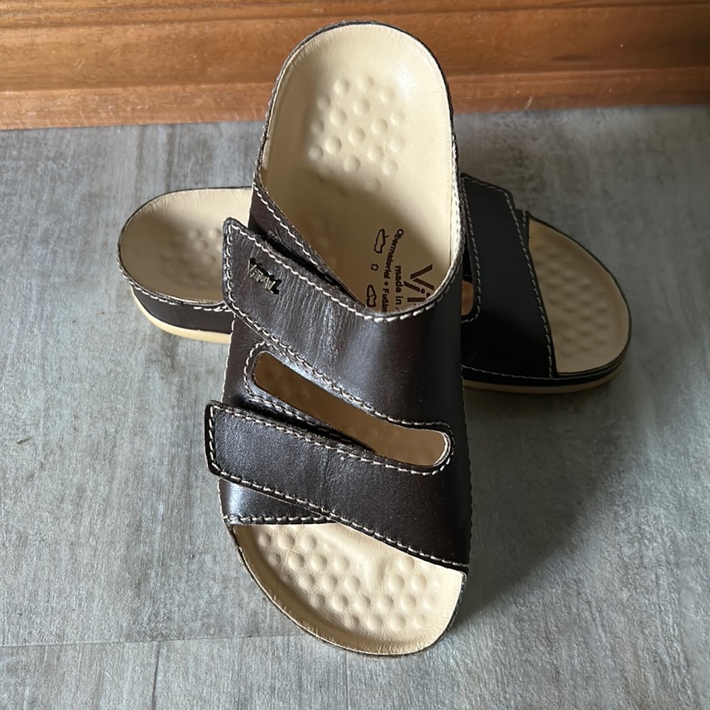 Vital Shoes